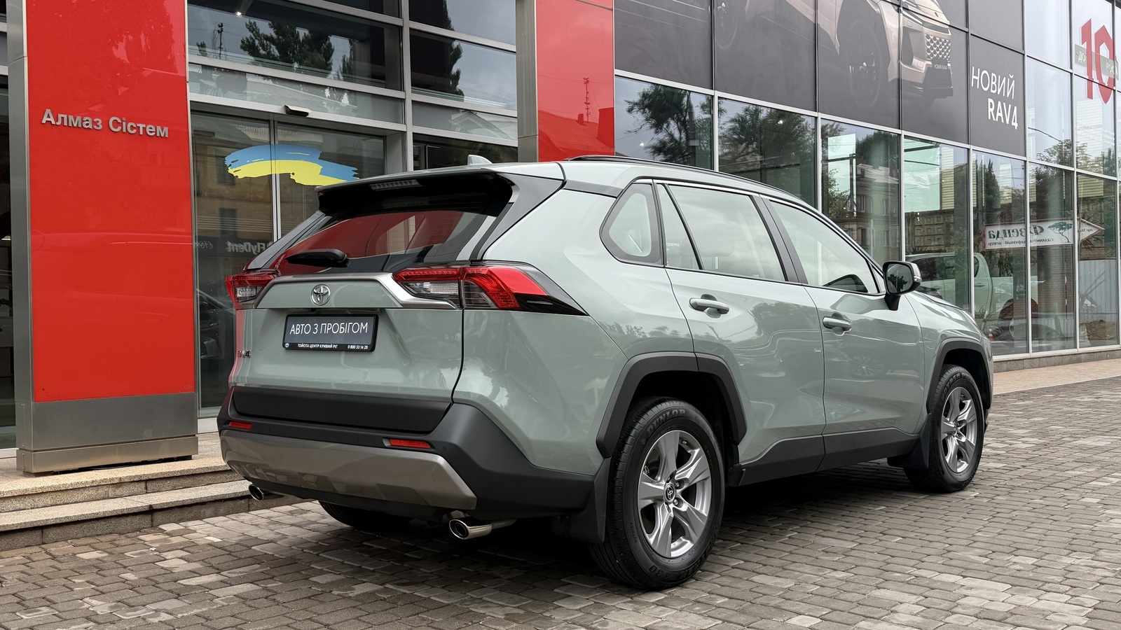 Toyota RAV4 2023 року, Універсал, Тойота Центр Кривий Ріг "Алмаз Сістем", м.Кривий Ріг | Фото № 18 Toyota RAV4 2023 року з пробігом 24447 км, Універсал, Тойота Центр Кривий Ріг "Алмаз Сістем", м.Кривий Ріг - 1360000 ГРН | Фото № 18