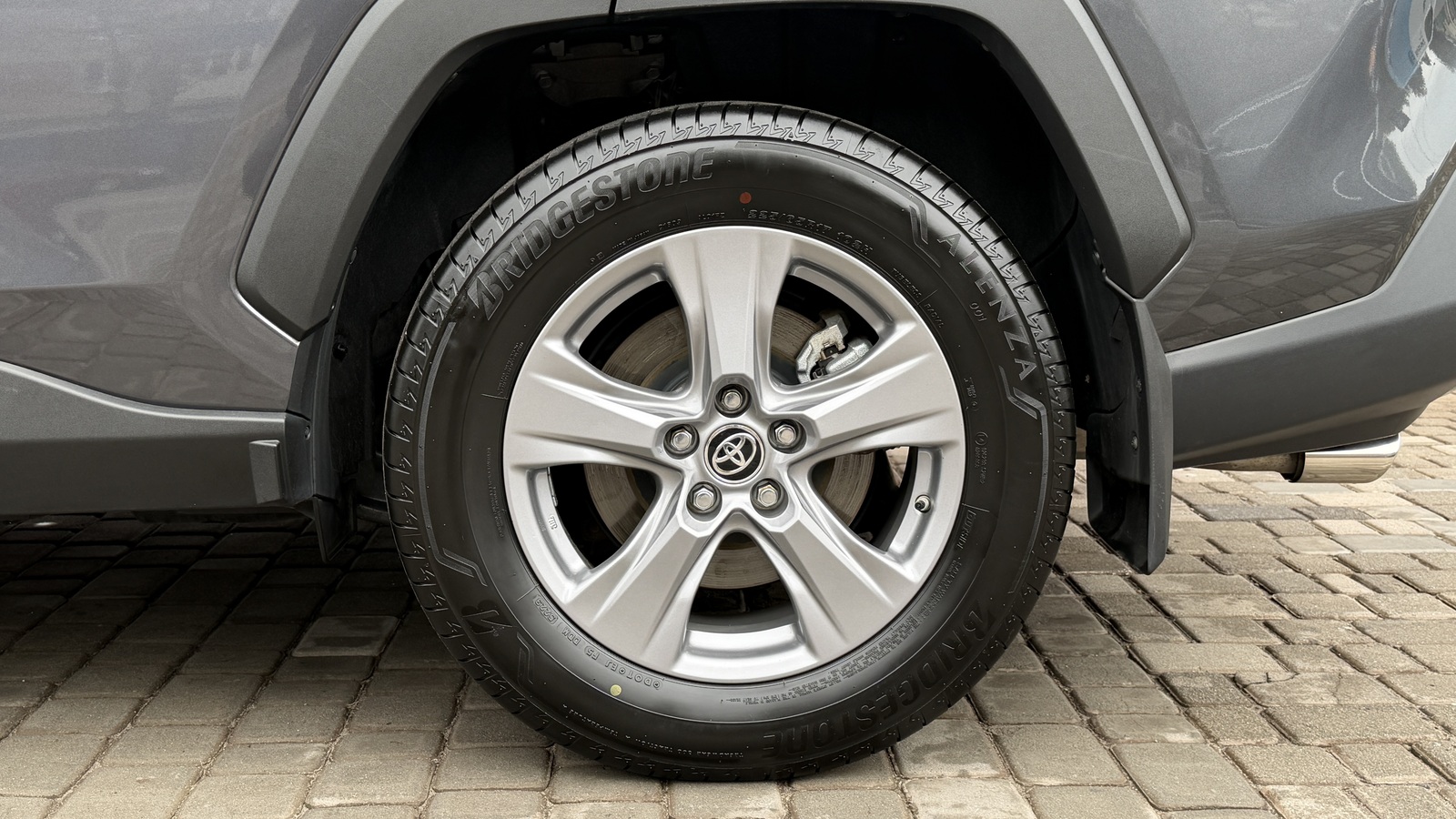 Toyota RAV4 2024 року, Універсал, Тойота Центр Кривий Ріг "Алмаз Сістем", м.Кривий Ріг | Фото № 16 Toyota RAV4 2024 року з пробігом 37853 км, Універсал, Тойота Центр Кривий Ріг "Алмаз Сістем", м.Кривий Ріг - 1570000 ГРН | Фото № 16