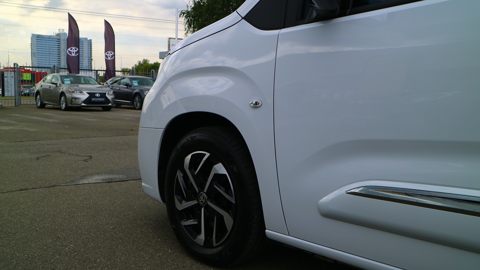 Toyota PROACE CITY VERSO 2025 року, Універсал, Тойота Центр Київ "Автосаміт Укравто Столичне", м.Київ | Фото № 25 Toyota PROACE CITY VERSO 2025 року з пробігом 4446 км, Універсал, Тойота Центр Київ "Автосаміт Укравто Столичне", м.Київ - 1480000 ГРН | Фото № 25