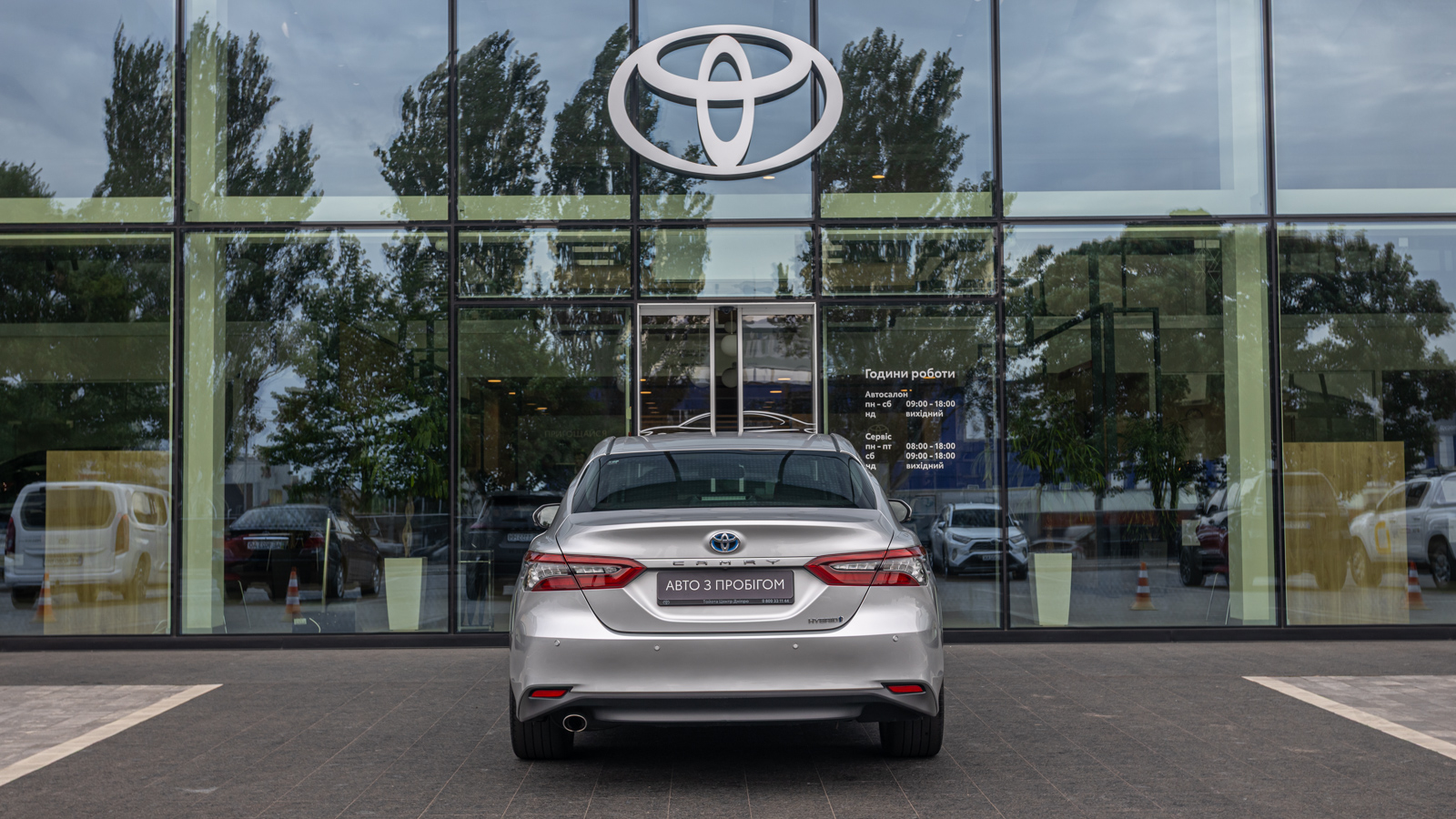 Toyota CAMRY 2021 року, Седан, Тойота Центр Дніпро "Алмаз Мотор" на Запорізькому шосе, м.Дніпро | Фото № 4 Toyota CAMRY 2021 року з пробігом 132384 км, Седан, Тойота Центр Дніпро "Алмаз Мотор" на Запорізькому шосе, м.Дніпро - 1305000 ГРН | Фото № 4