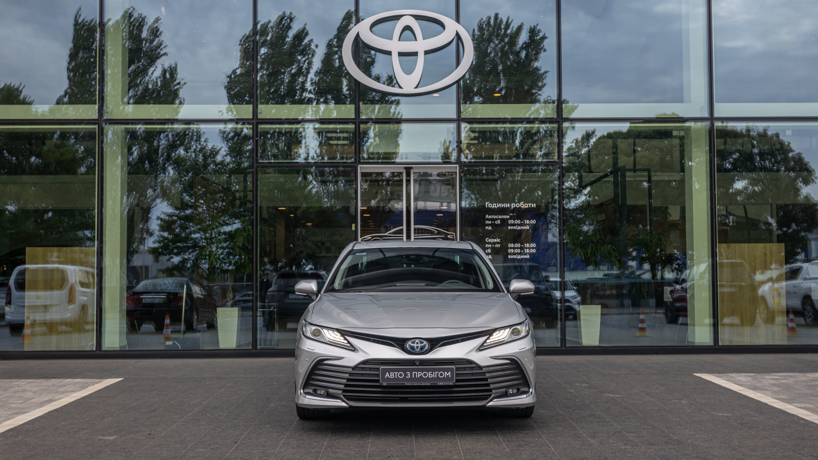 Toyota CAMRY 2021 року, Седан, Тойота Центр Дніпро "Алмаз Мотор" на Запорізькому шосе, м.Дніпро | Фото № 5 Toyota CAMRY 2021 року з пробігом 132384 км, Седан, Тойота Центр Дніпро "Алмаз Мотор" на Запорізькому шосе, м.Дніпро - 1305000 ГРН | Фото № 5