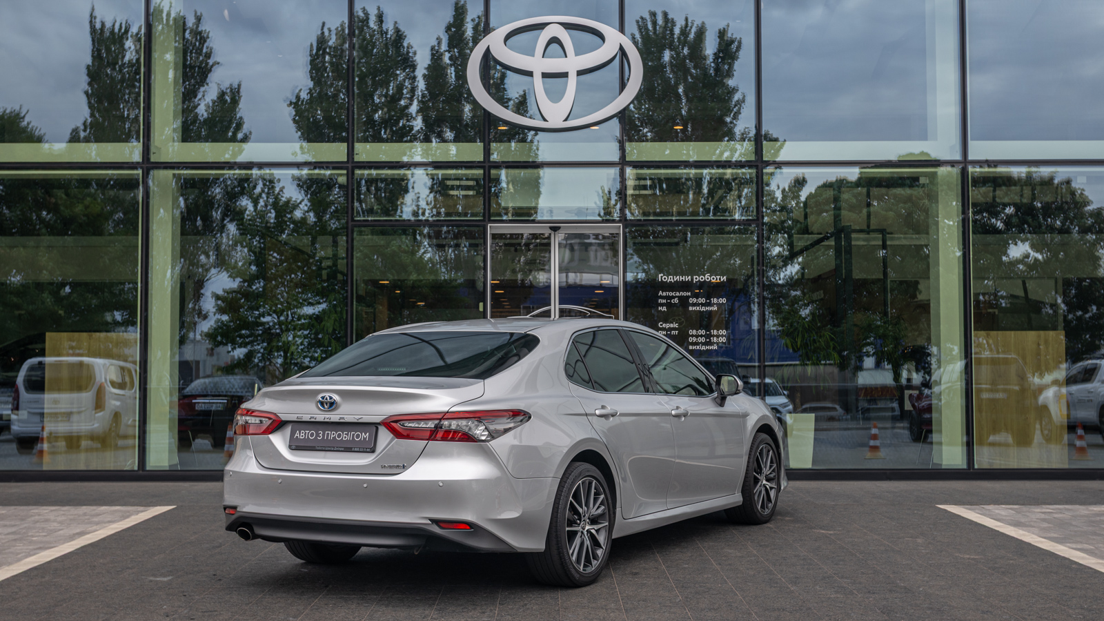 Toyota CAMRY 2021 року, Седан, Тойота Центр Дніпро "Алмаз Мотор" на Запорізькому шосе, м.Дніпро | Фото № 18 Toyota CAMRY 2021 року з пробігом 132384 км, Седан, Тойота Центр Дніпро "Алмаз Мотор" на Запорізькому шосе, м.Дніпро - 1305000 ГРН | Фото № 18
