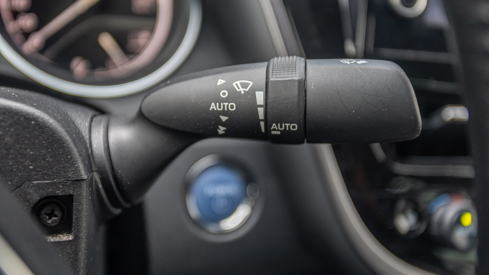 Toyota CAMRY 2021 року, Седан, Тойота Центр Дніпро "Алмаз Мотор" на Запорізькому шосе, м.Дніпро | Фото № 26 Toyota CAMRY 2021 року з пробігом 132384 км, Седан, Тойота Центр Дніпро "Алмаз Мотор" на Запорізькому шосе, м.Дніпро - 1305000 ГРН | Фото № 26