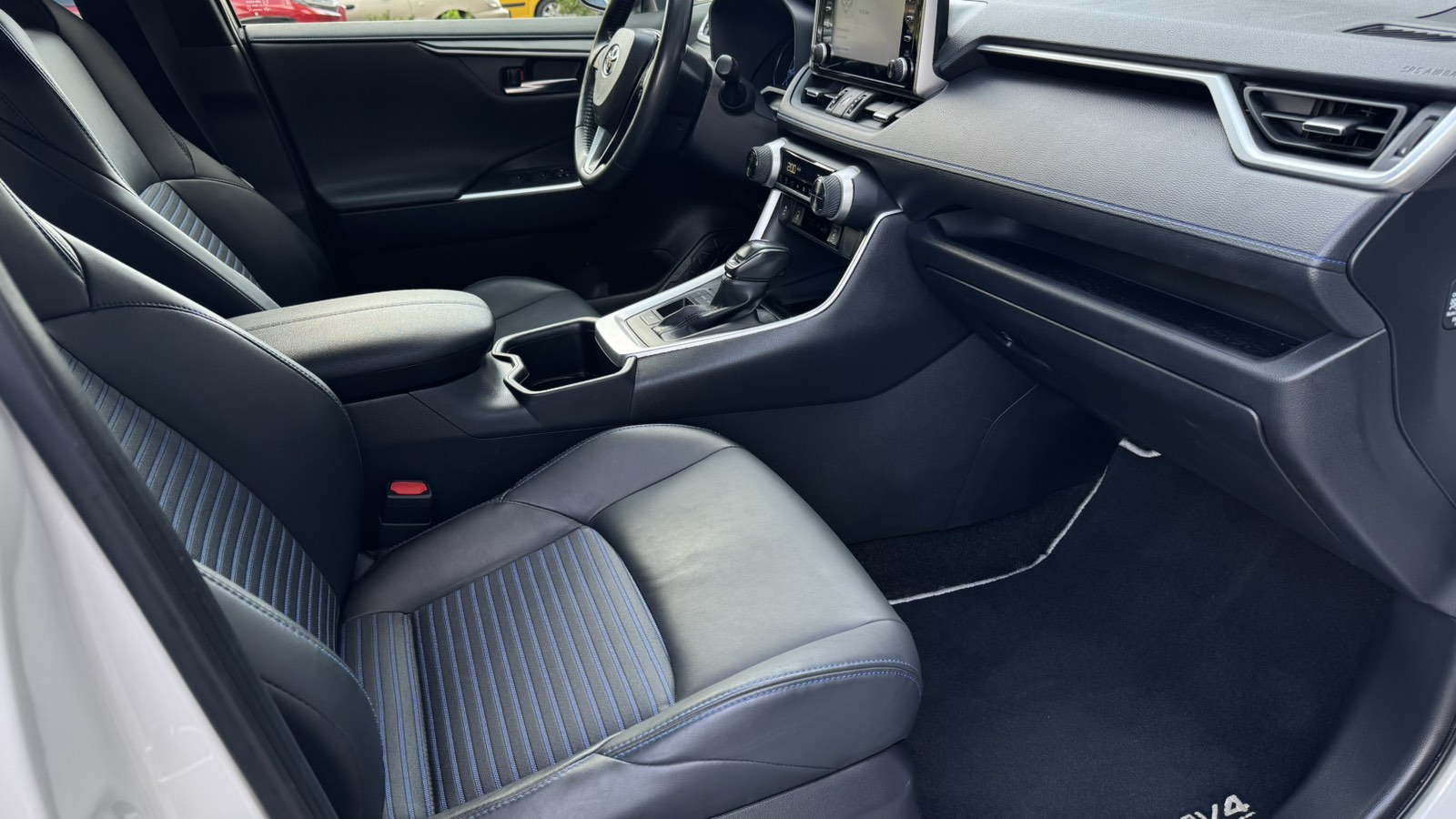 Toyota RAV4 2022 року з пробігом 62456 км, Універсал, Тойота Центр Одеса "ВіДі Пальміра", м.Одеса - 1655000 ГРН | Фото № 6
