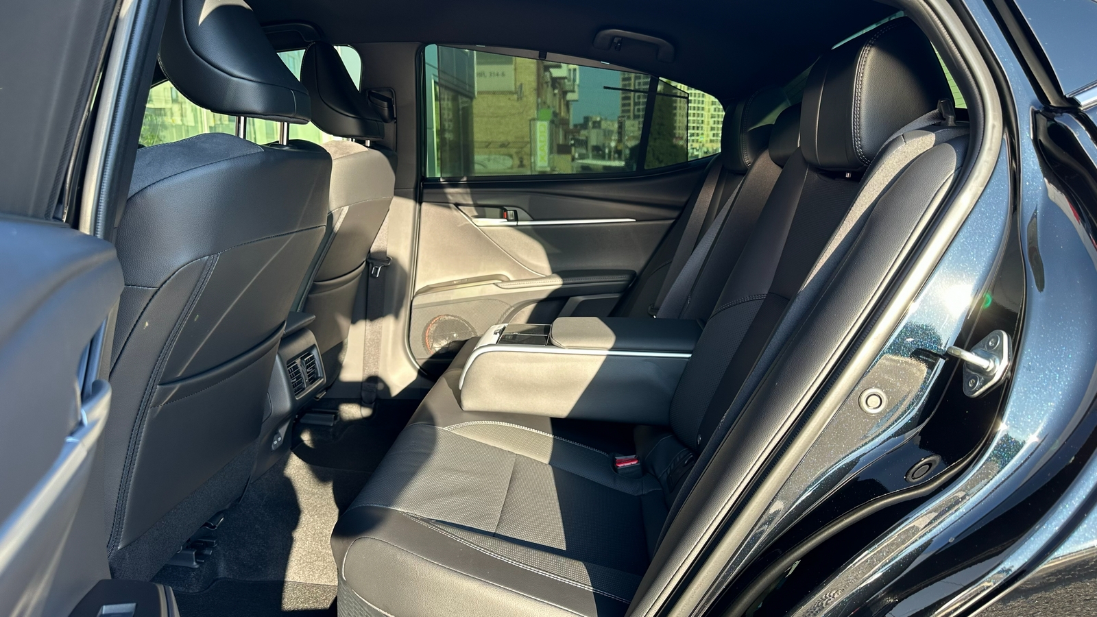 Toyota CAMRY 2025 року, Седан, Тойота Центр Харків "Артсіті", м.Харків | Фото № 11 Toyota CAMRY 2025 року з пробігом 152 км, Седан, Тойота Центр Харків "Артсіті", м.Харків - 2166000 ГРН | Фото № 11