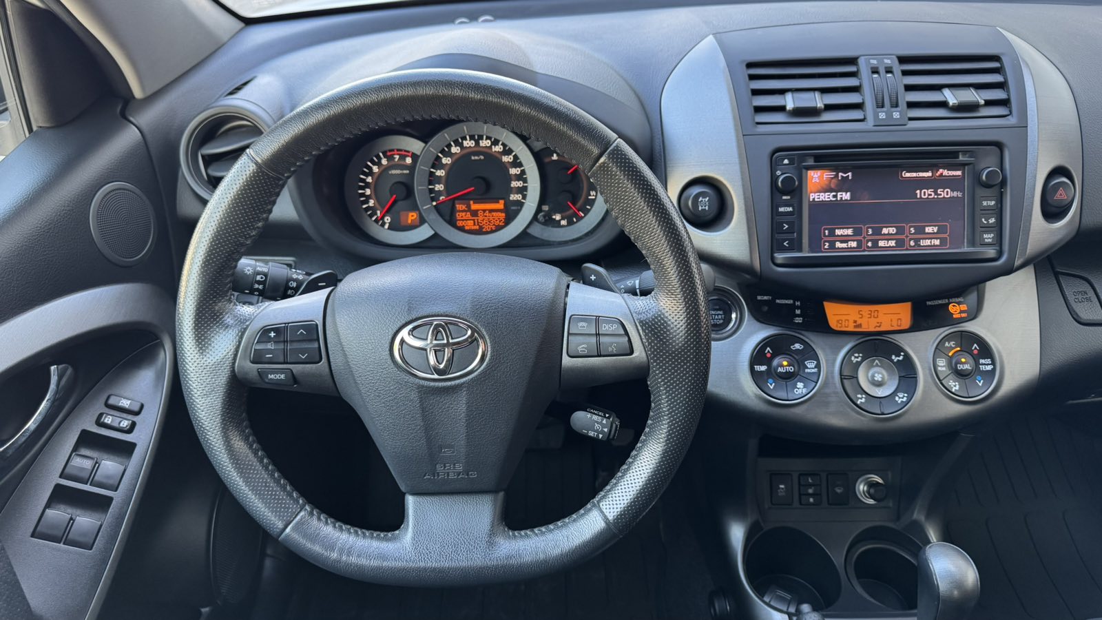 Toyota RAV4 2012 року, Універсал, Тойота Центр Київ "Автосаміт Укравто", м.Київ | Фото № 9 Toyota RAV4 2012 року з пробігом 156170 км, Універсал, Тойота Центр Київ "Автосаміт Укравто", м.Київ - 670500 ГРН | Фото № 9