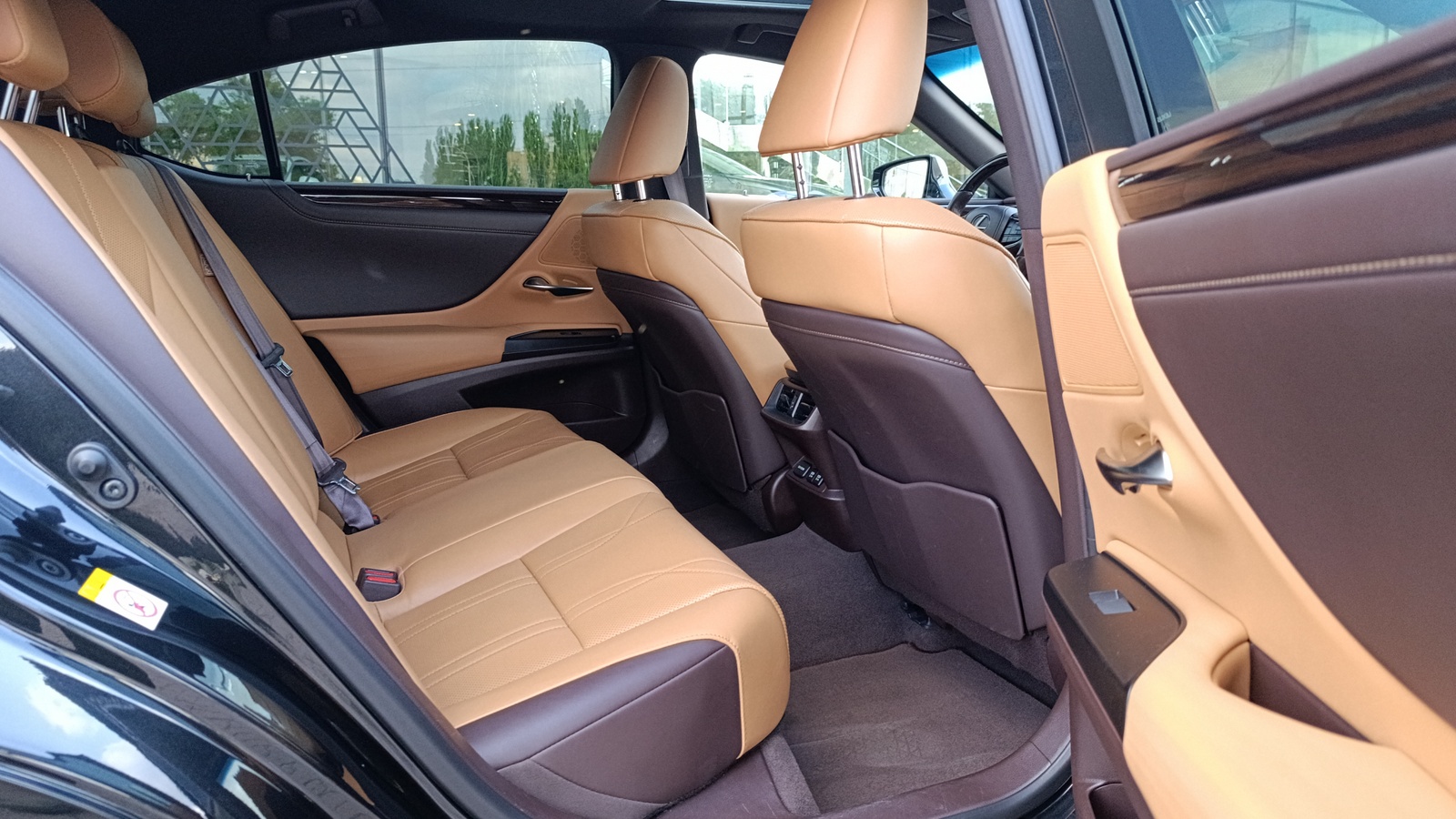 Lexus ES 2019 року, Седан, Лексус Київ Захід, м.Київ | Фото № 7 Lexus ES 2019 року з пробігом 85000 км, Седан, Лексус Київ Захід, м.Київ - 1650000 ГРН | Фото № 7