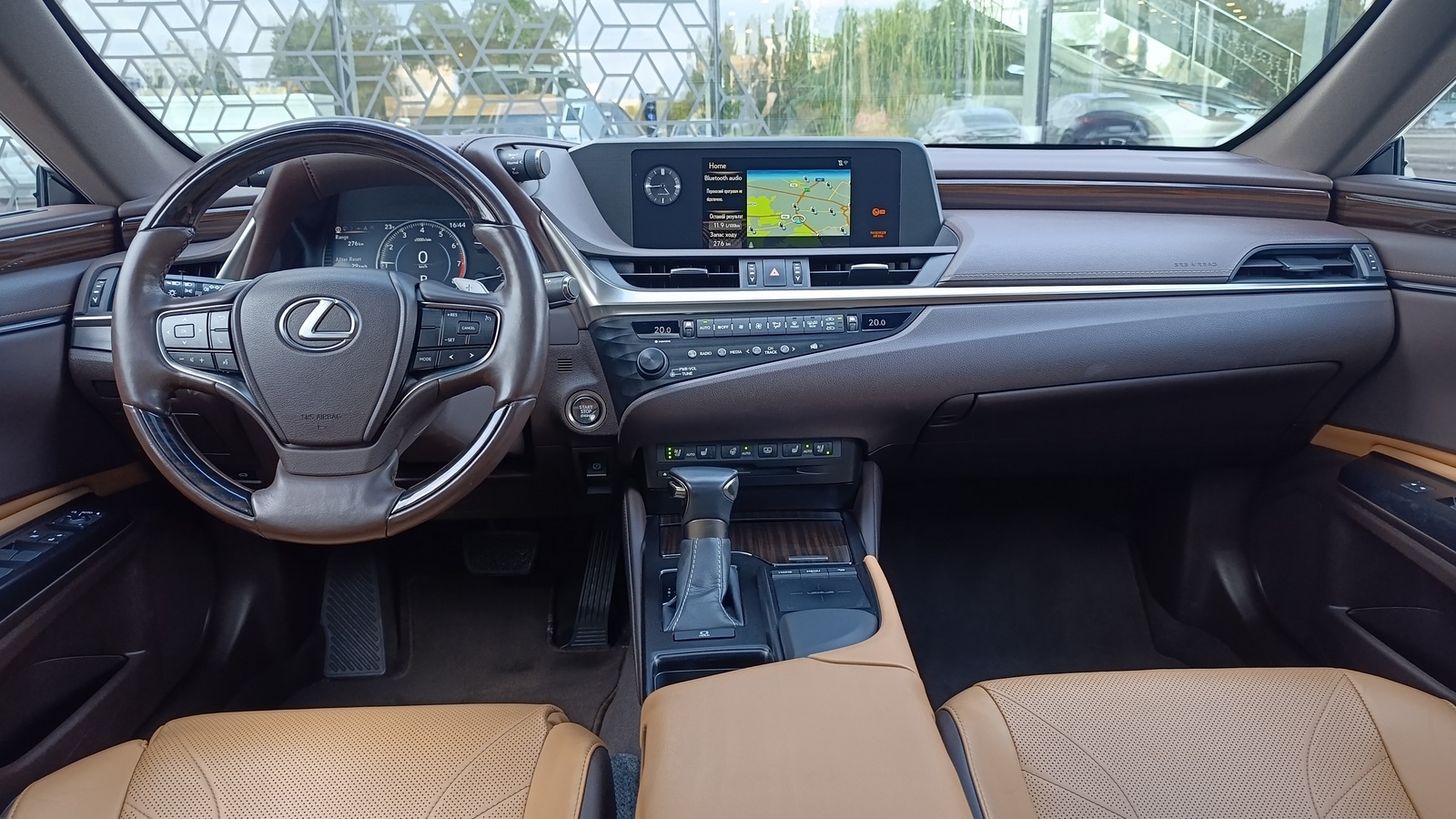 Lexus ES 2019 року, Седан, Лексус Київ Захід, м.Київ | Фото № 8 Lexus ES 2019 року з пробігом 85000 км, Седан, Лексус Київ Захід, м.Київ - 1650000 ГРН | Фото № 8