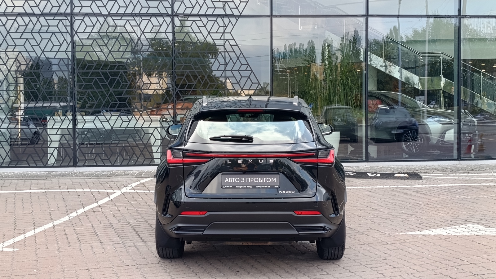 Lexus NX 2022 року, Універсал, Лексус Київ Захід, м.Київ | Фото № 4 Lexus NX 2022 року з пробігом 76086 км, Універсал, Лексус Київ Захід, м.Київ - 2000000 ГРН | Фото № 4
