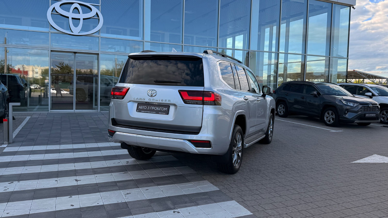 Toyota LAND CRUISER 2023 року з пробігом 71658 км, Універсал, Тойота Центр Рівне "Агат Авто", м.Рівне - 3531300 ГРН | Фото № 18