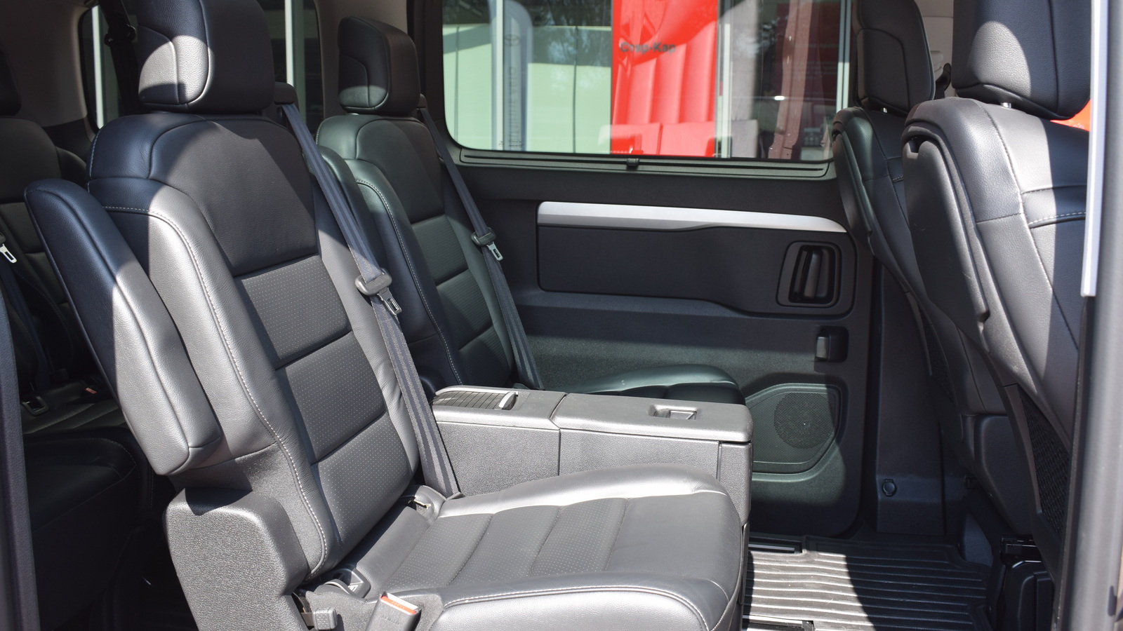Toyota PROACE 2022 року, Мінівен, Тойота Центр Житомир "Стар - Кар", м.Житомир | Фото № 7 Toyota PROACE 2022 року з пробігом 56717 км, Мінівен, Тойота Центр Житомир "Стар - Кар", м.Житомир - 1827840 ГРН | Фото № 7