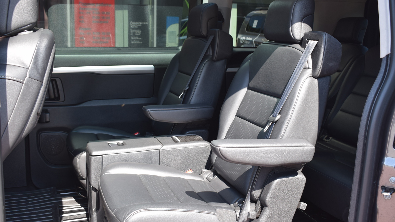 Toyota PROACE 2022 року, Мінівен, Тойота Центр Житомир "Стар - Кар", м.Житомир | Фото № 10 Toyota PROACE 2022 року з пробігом 56717 км, Мінівен, Тойота Центр Житомир "Стар - Кар", м.Житомир - 1827840 ГРН | Фото № 10