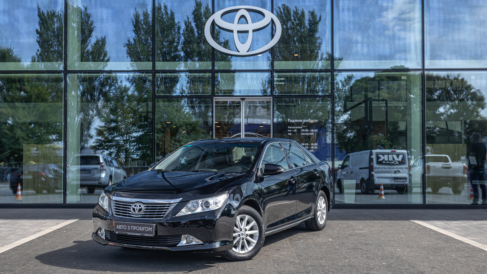 Toyota CAMRY 2014 року, Седан, Тойота Центр Дніпро "Алмаз Мотор" на Запорізькому шосе, м.Дніпро | Фото № 1 Toyota CAMRY 2014 року з пробігом 118116 км, Седан, Тойота Центр Дніпро "Алмаз Мотор" на Запорізькому шосе, м.Дніпро - 675000 ГРН | Фото № 1