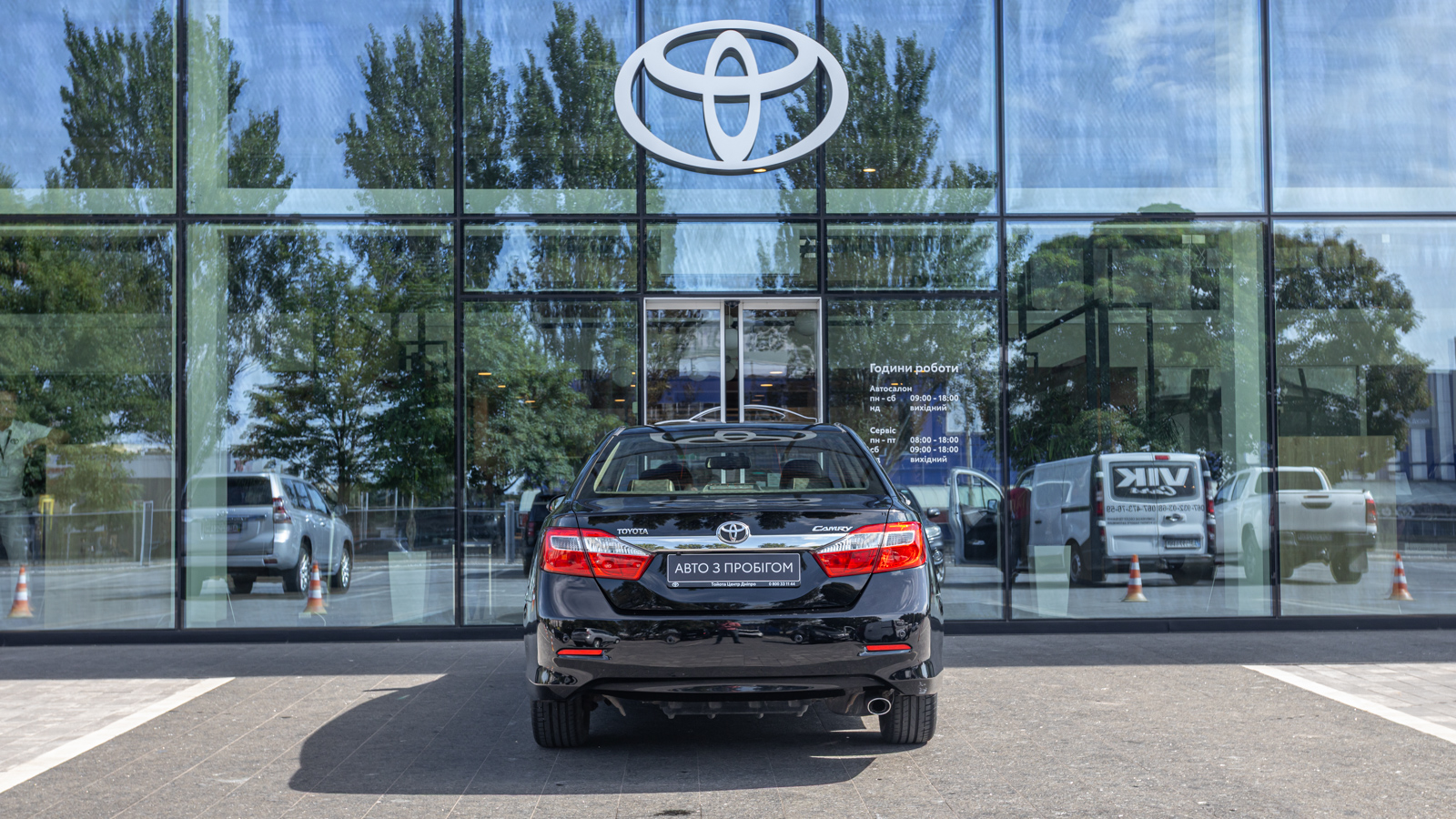 Toyota CAMRY 2014 року, Седан, Тойота Центр Дніпро "Алмаз Мотор" на Запорізькому шосе, м.Дніпро | Фото № 4 Toyota CAMRY 2014 року з пробігом 118116 км, Седан, Тойота Центр Дніпро "Алмаз Мотор" на Запорізькому шосе, м.Дніпро - 675000 ГРН | Фото № 4