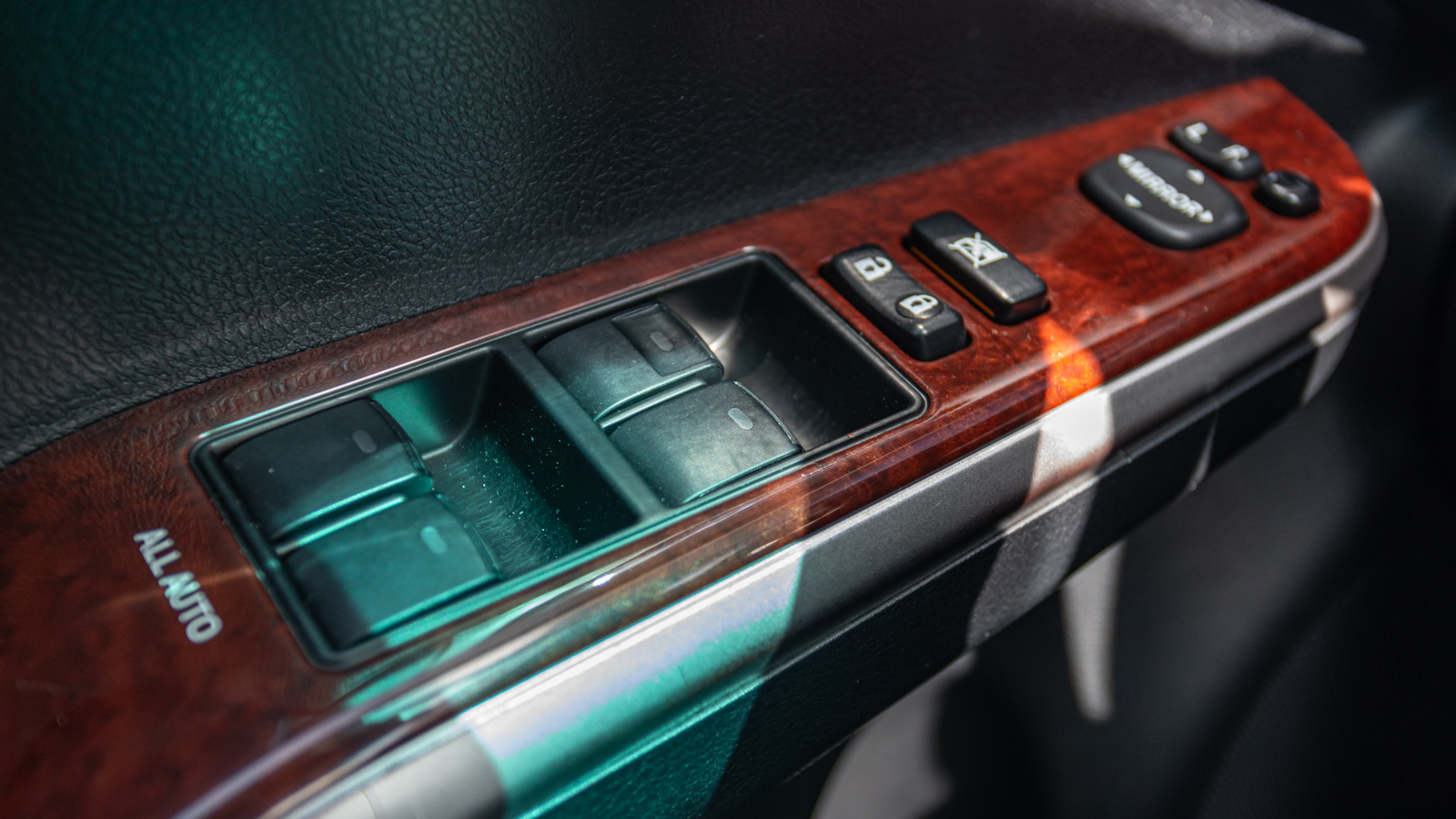 Toyota CAMRY 2014 року, Седан, Тойота Центр Дніпро "Алмаз Мотор" на Запорізькому шосе, м.Дніпро | Фото № 22 Toyota CAMRY 2014 року з пробігом 118116 км, Седан, Тойота Центр Дніпро "Алмаз Мотор" на Запорізькому шосе, м.Дніпро - 675000 ГРН | Фото № 22