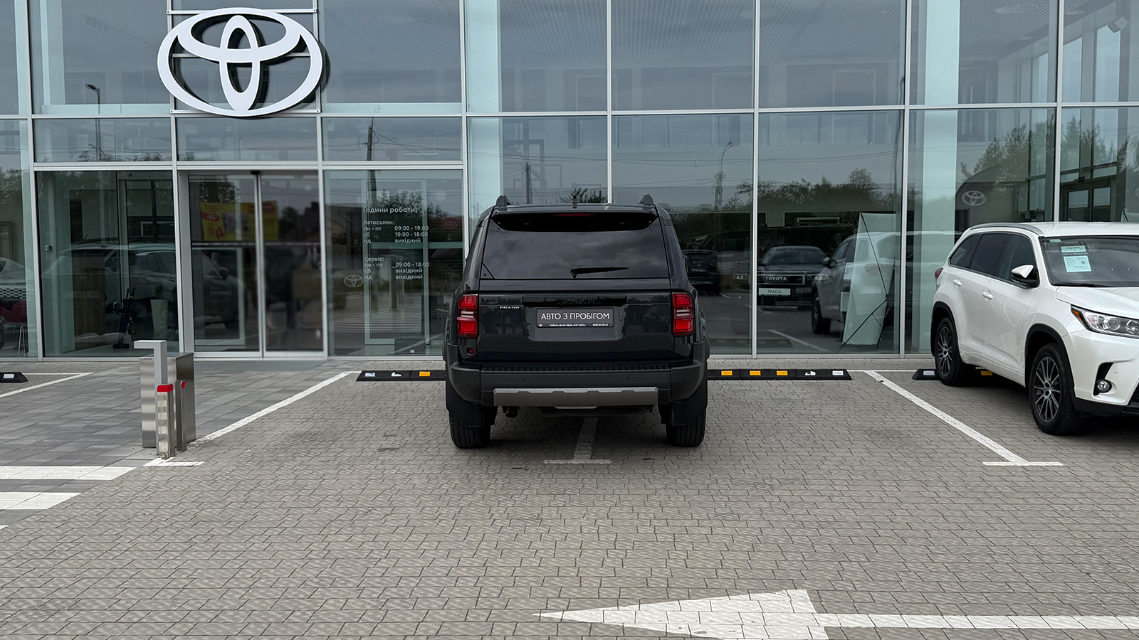 Toyota LAND CRUISER PRADO 2025 року з пробігом 25364 км, Універсал, Тойота Центр Рівне "Агат Авто", м.Рівне - 2883150 ГРН | Фото № 4