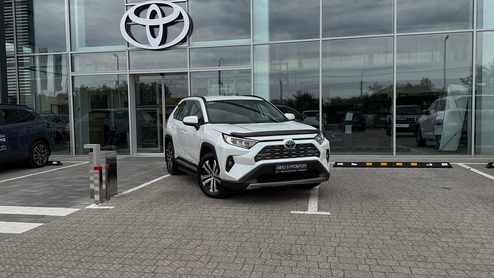 Toyota RAV4 2023 року, Універсал, Тойота Центр Рівне "Агат Авто", м.Рівне | Фото № 19 Toyota RAV4 2023 року з пробігом 37704 км, Універсал, Тойота Центр Рівне "Агат Авто", м.Рівне - 1743300 ГРН | Фото № 19