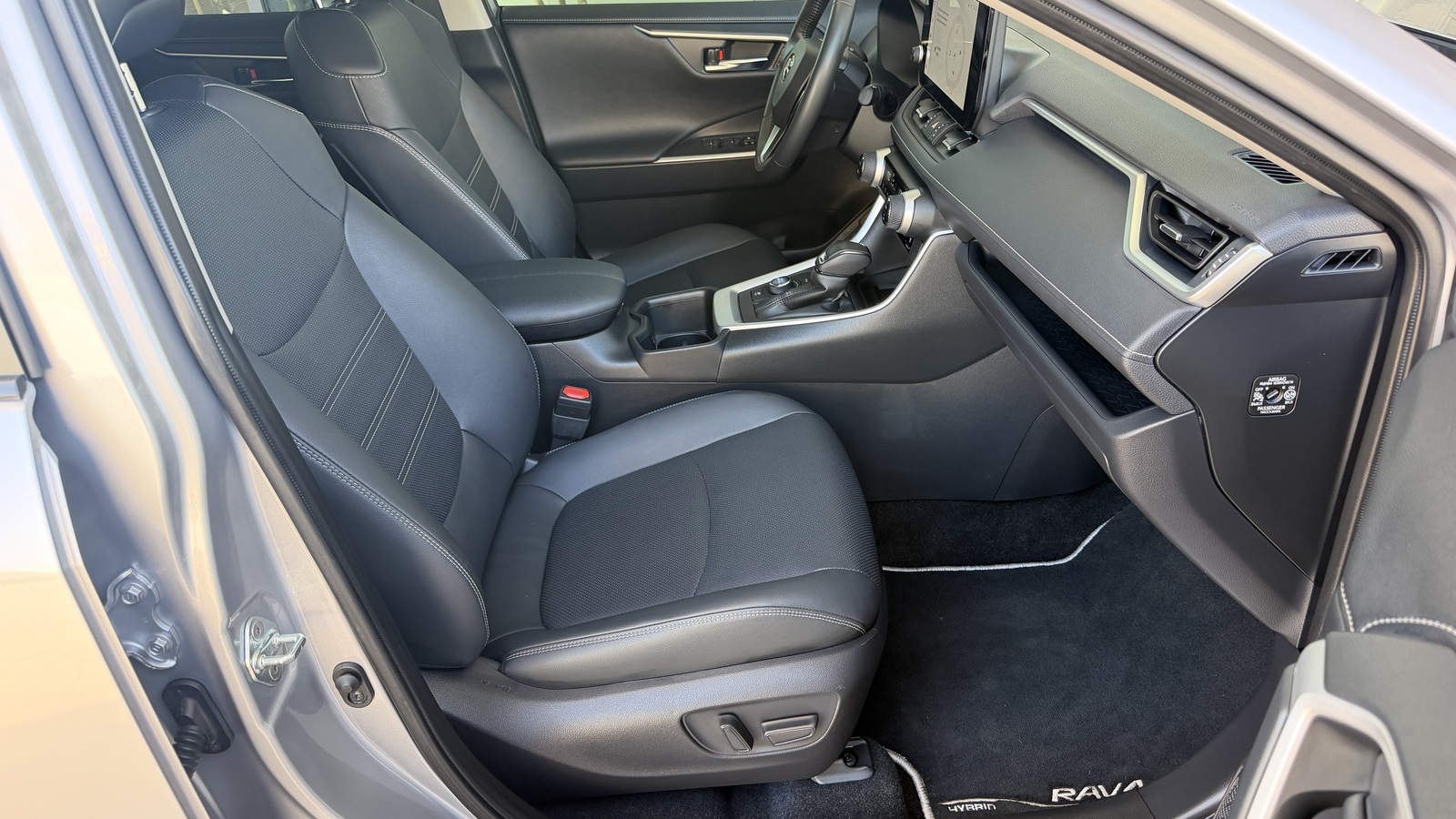 Toyota RAV4 2023 року з пробігом 45393 км, Універсал, Тойота Центр Кривий Ріг "Алмаз Сістем", м.Кривий Ріг - 1860000 ГРН | Фото № 6