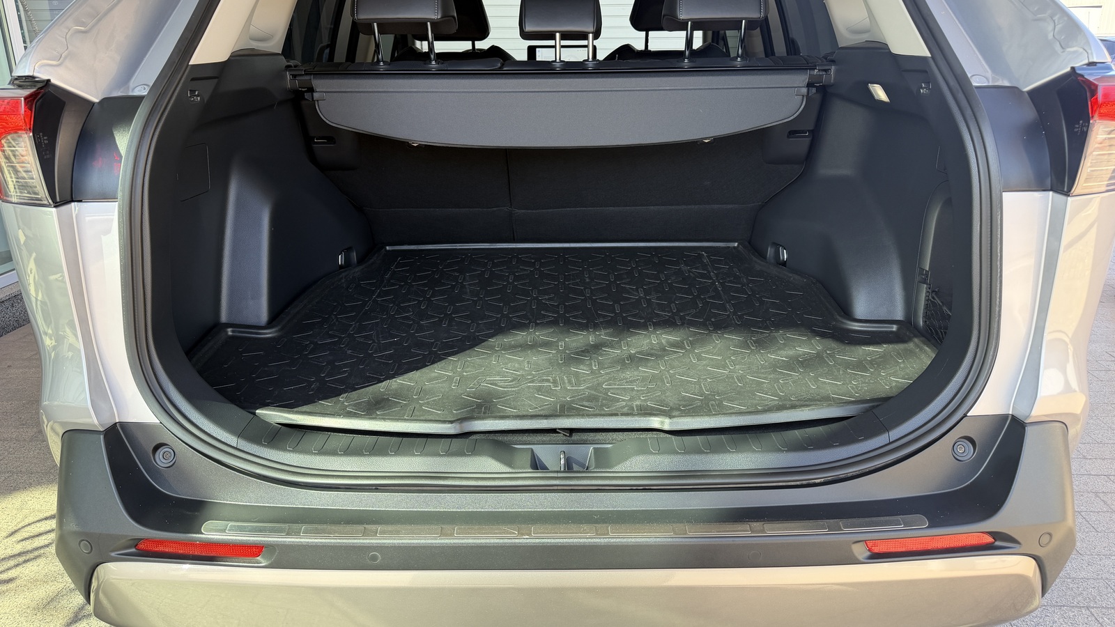 Toyota RAV4 2023 року з пробігом 45393 км, Універсал, Тойота Центр Кривий Ріг "Алмаз Сістем", м.Кривий Ріг - 1860000 ГРН | Фото № 10