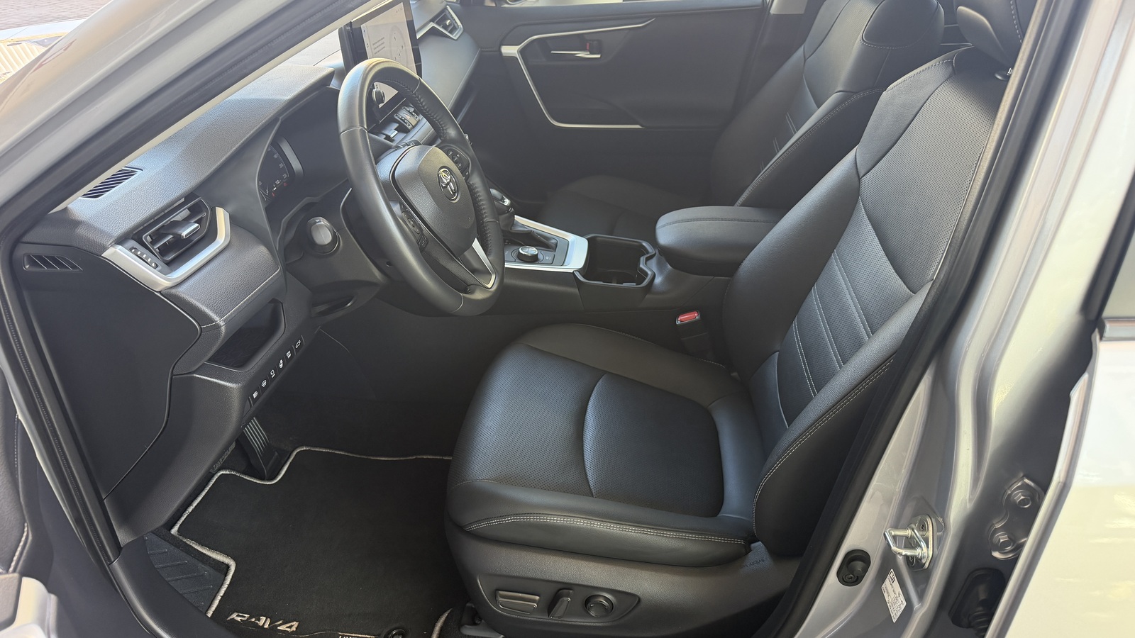 Toyota RAV4 2023 року з пробігом 45393 км, Універсал, Тойота Центр Кривий Ріг "Алмаз Сістем", м.Кривий Ріг - 1860000 ГРН | Фото № 12