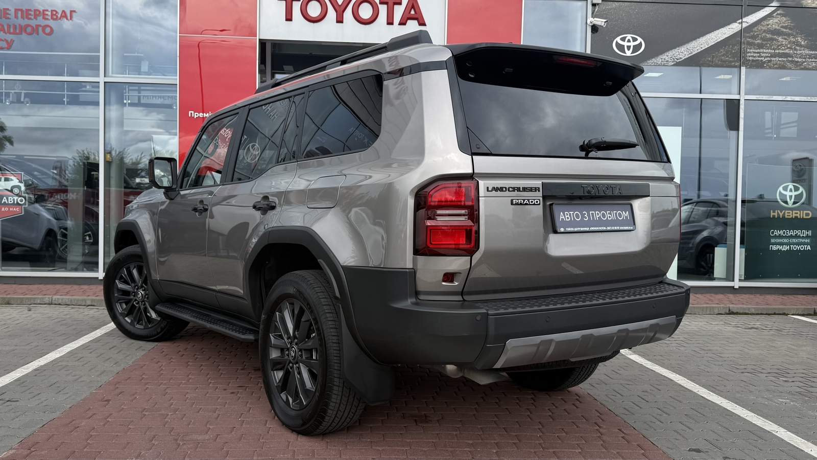 Toyota LAND CRUISER PRADO 2024 року, Універсал, Тойота Центр Вінниця "Преміум Мотор", м.Вінниця | Фото № 2 Toyota LAND CRUISER PRADO 2024 року з пробігом 20300 км, Універсал, Тойота Центр Вінниця "Преміум Мотор", м.Вінниця - 2850000 ГРН | Фото № 2