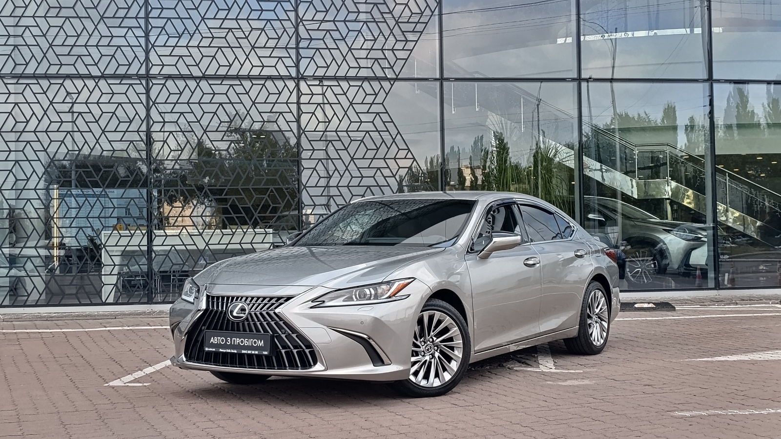 Lexus ES 2024 року, Седан, Лексус Київ Захід, м.Київ | Фото № 1 Lexus ES 2024 року з пробігом 2970 км, Седан, Лексус Київ Захід, м.Київ - 2450000 ГРН | Фото № 1