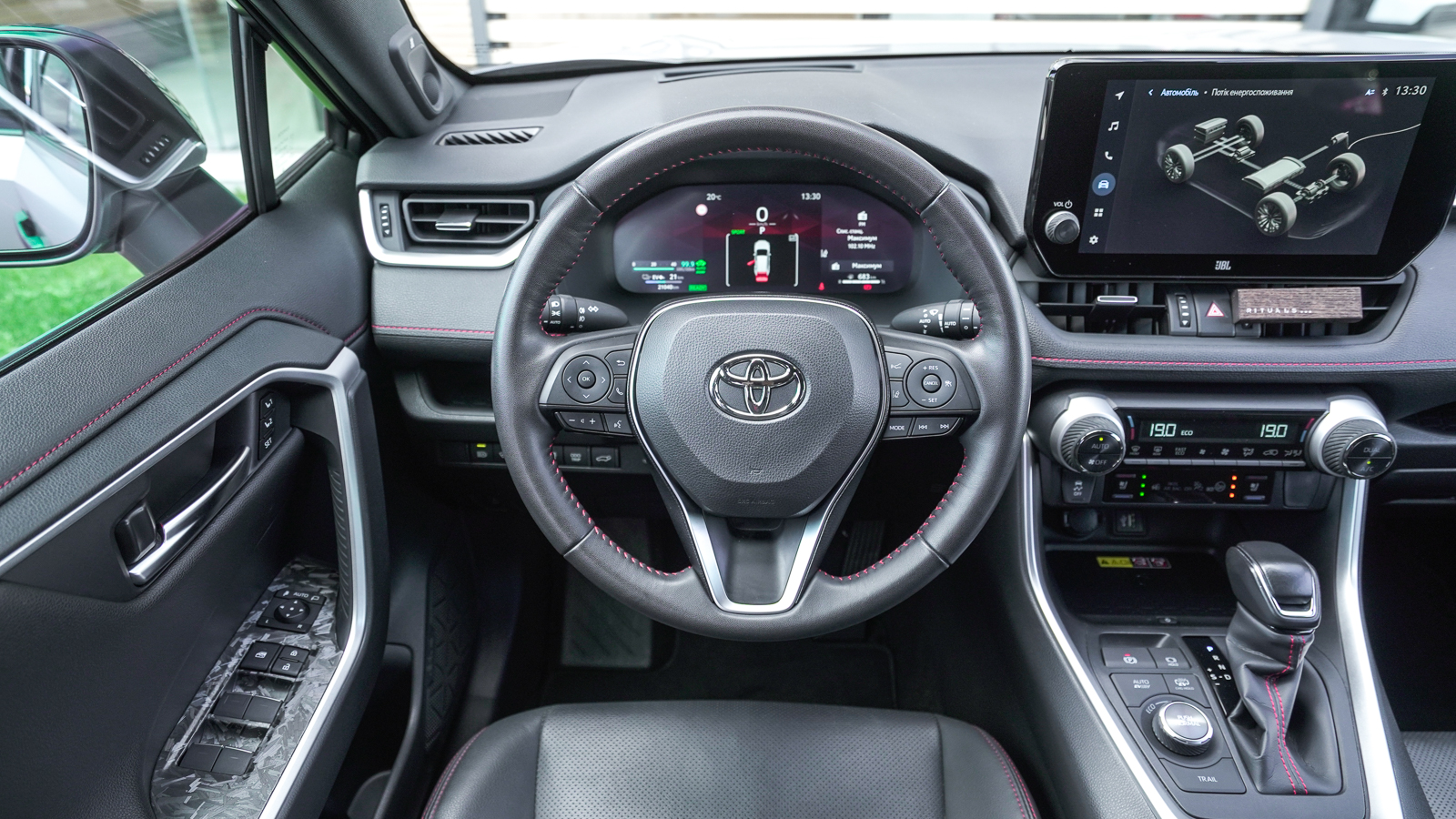 Toyota RAV4 Plug-In 2024 року з пробігом 21040 км, Універсал, Тойота Центр Львів "Діамант", м.Львів - 2638350 ГРН | Фото № 9