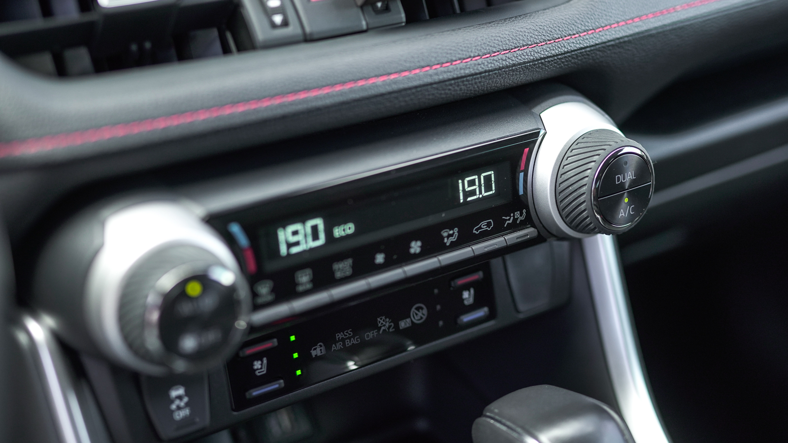 Toyota RAV4 Plug-In 2024 року з пробігом 21040 км, Універсал, Тойота Центр Львів "Діамант", м.Львів - 2638350 ГРН | Фото № 41