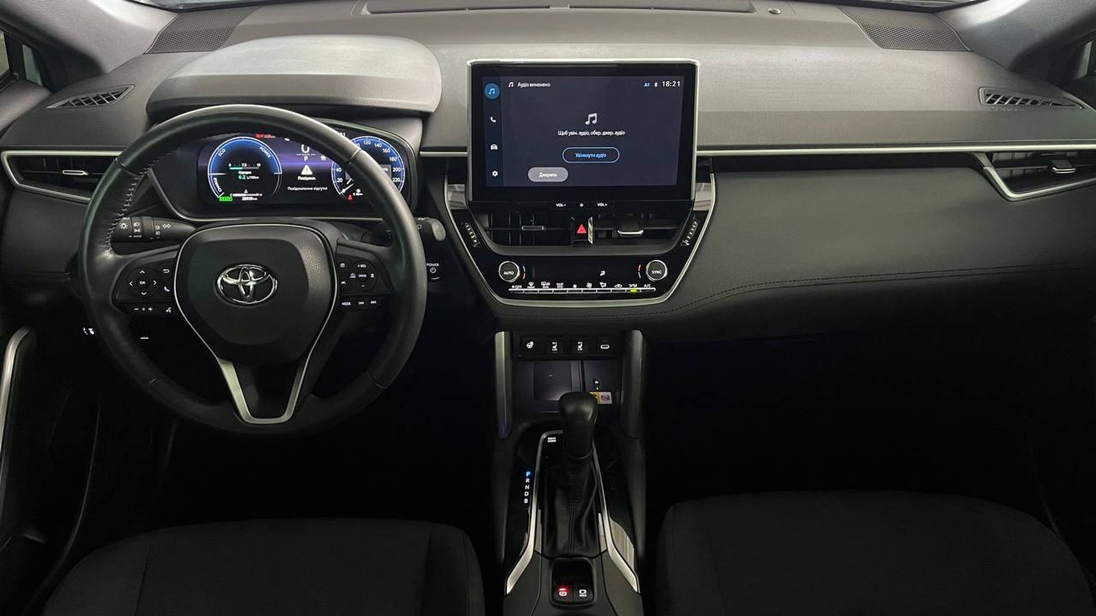 Toyota COROLLA CROSS 2024 року, Універсал, Тойота Центр Хмельницький "Гранд Мотор", м.Хмельницький | Фото № 8 Toyota COROLLA CROSS 2024 року з пробігом 20935 км, Універсал, Тойота Центр Хмельницький "Гранд Мотор", м.Хмельницький - 1562000 ГРН | Фото № 8