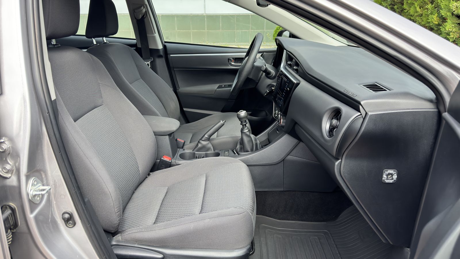 Toyota COROLLA 2018 року, Седан, Тойота Центр Чернівці "Олімп-Моторс", м.Чернівці | Фото № 6 Toyota COROLLA 2018 року з пробігом 140574 км, Седан, Тойота Центр Чернівці "Олімп-Моторс", м.Чернівці - 560000 ГРН | Фото № 6