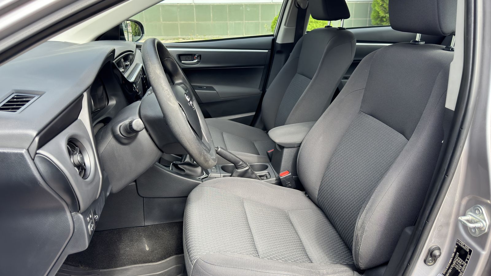 Toyota COROLLA 2018 року, Седан, Тойота Центр Чернівці "Олімп-Моторс", м.Чернівці | Фото № 12 Toyota COROLLA 2018 року з пробігом 140574 км, Седан, Тойота Центр Чернівці "Олімп-Моторс", м.Чернівці - 560000 ГРН | Фото № 12