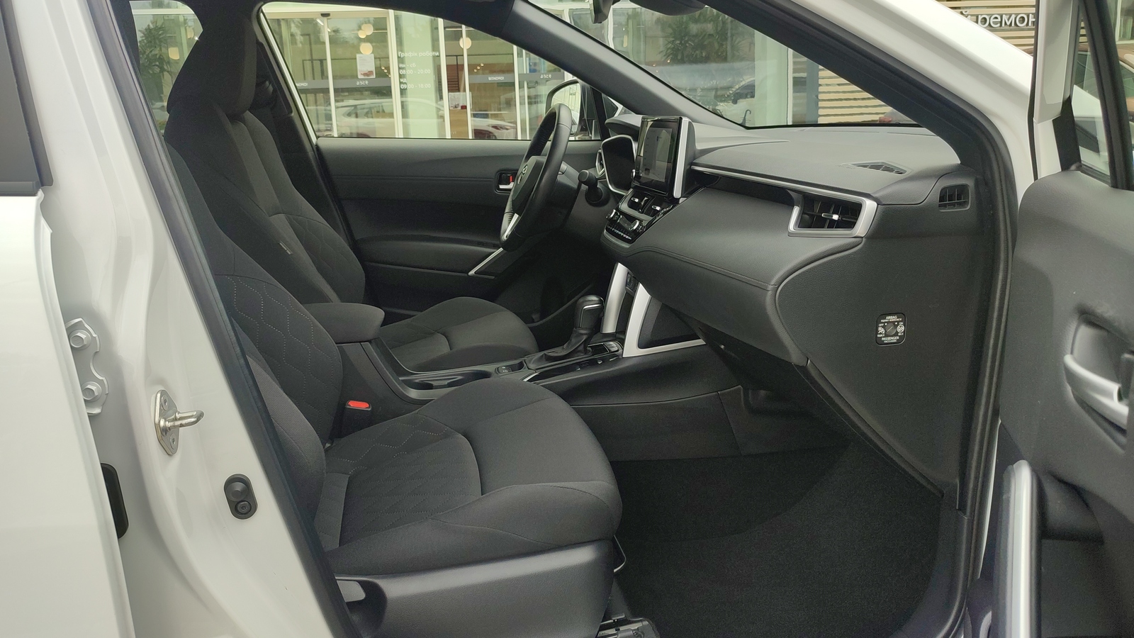Toyota COROLLA CROSS 2022 року з пробігом 35268 км, Універсал, Тойота Центр Київ "ВіДі Автострада", м.Київ - 1380000 ГРН | Фото № 6
