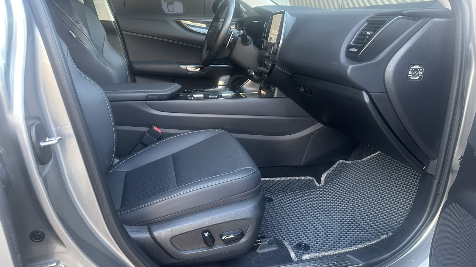 Lexus NX 2025 року, Універсал, Лексус Київ Аеропорт, м.Київ | Фото № 6 Lexus NX 2025 року з пробігом 29320 км, Універсал, Лексус Київ Аеропорт, м.Київ - 2631440 ГРН | Фото № 6