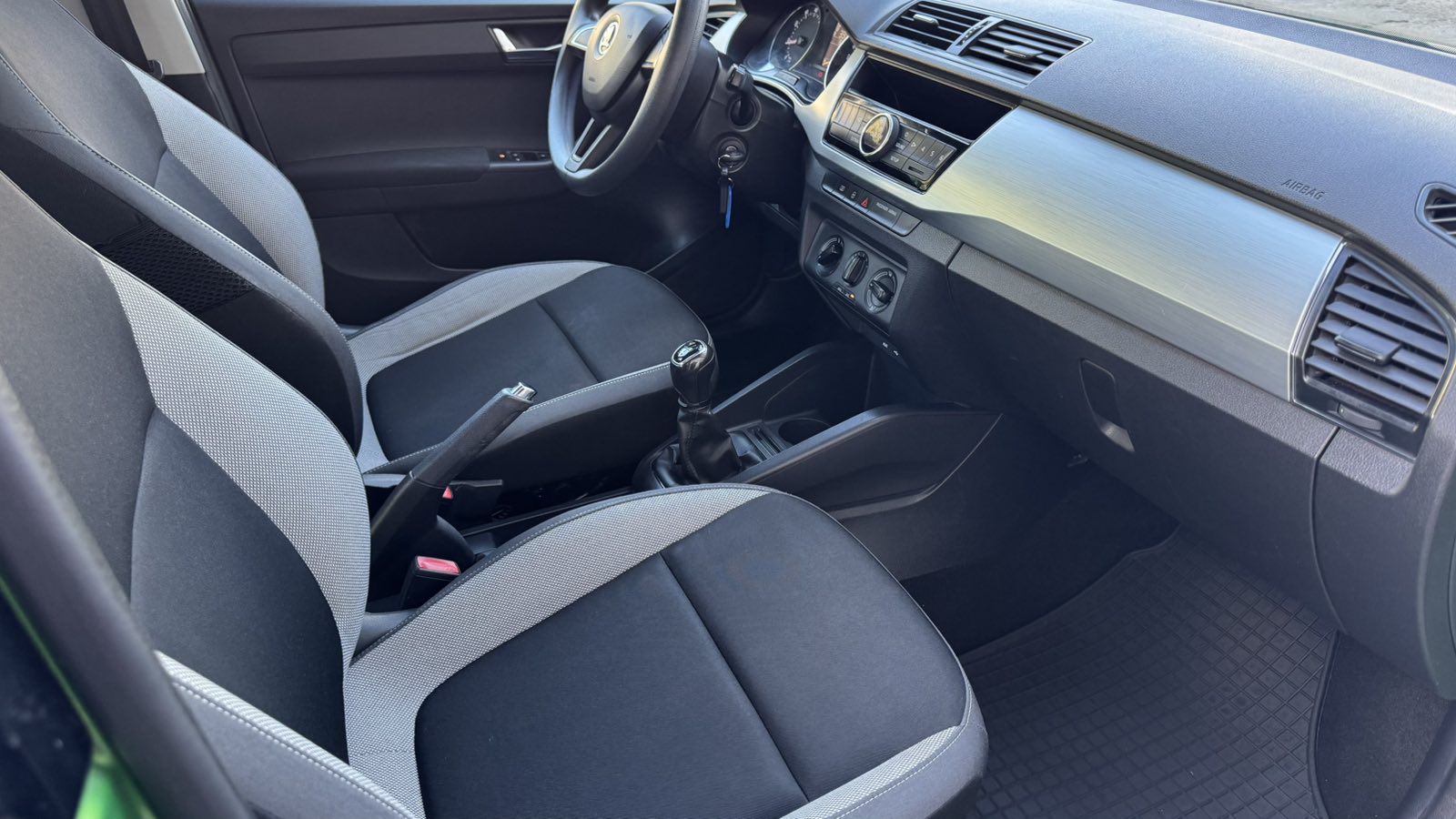 Інші авто SKODA FABIA 2016 року, Хетчбек, Тойота Центр Київ "Автосаміт Укравто", м.Київ | Фото № 6 Інші авто SKODA FABIA 2016 року з пробігом 153853 км, Хетчбек, Тойота Центр Київ "Автосаміт Укравто", м.Київ - 420000 ГРН | Фото № 6