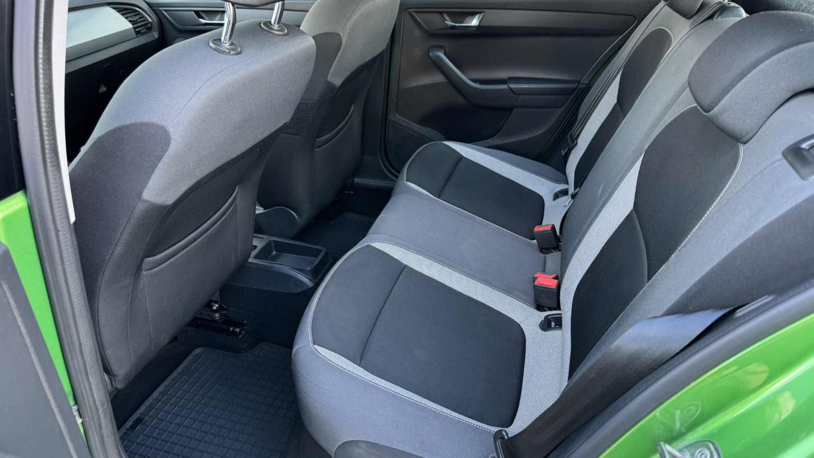 Інші авто SKODA FABIA 2016 року, Хетчбек, Тойота Центр Київ "Автосаміт Укравто", м.Київ | Фото № 9 Інші авто SKODA FABIA 2016 року з пробігом 153853 км, Хетчбек, Тойота Центр Київ "Автосаміт Укравто", м.Київ - 420000 ГРН | Фото № 9
