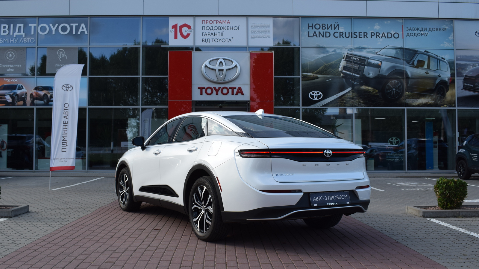 Toyota Crown 2024 року, Седан, Тойота Центр Житомир "Стар - Кар", м.Житомир | Фото № 2 Toyota Crown 2024 року з пробігом 38509 км, Седан, Тойота Центр Житомир "Стар - Кар", м.Житомир - 1702400 ГРН | Фото № 2