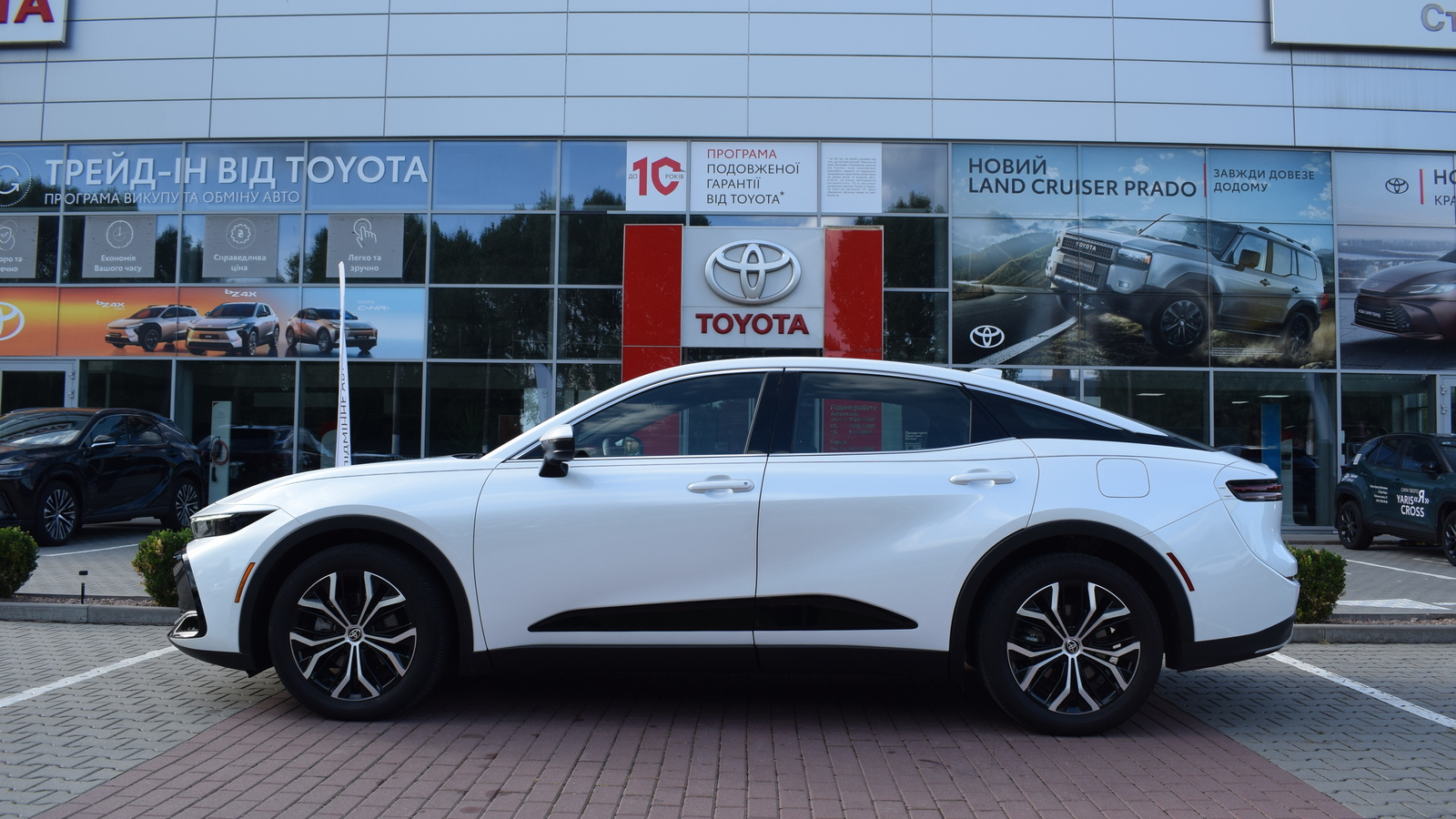 Toyota Crown 2024 року, Седан, Тойота Центр Житомир "Стар - Кар", м.Житомир | Фото № 3 Toyota Crown 2024 року з пробігом 38509 км, Седан, Тойота Центр Житомир "Стар - Кар", м.Житомир - 1702400 ГРН | Фото № 3