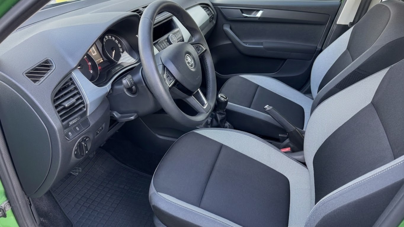 Інші авто SKODA FABIA 2016 року, Хетчбек, Тойота Центр Київ "Автосаміт Укравто", м.Київ | Фото № 17 Інші авто SKODA FABIA 2016 року з пробігом 153853 км, Хетчбек, Тойота Центр Київ "Автосаміт Укравто", м.Київ - 420000 ГРН | Фото № 17