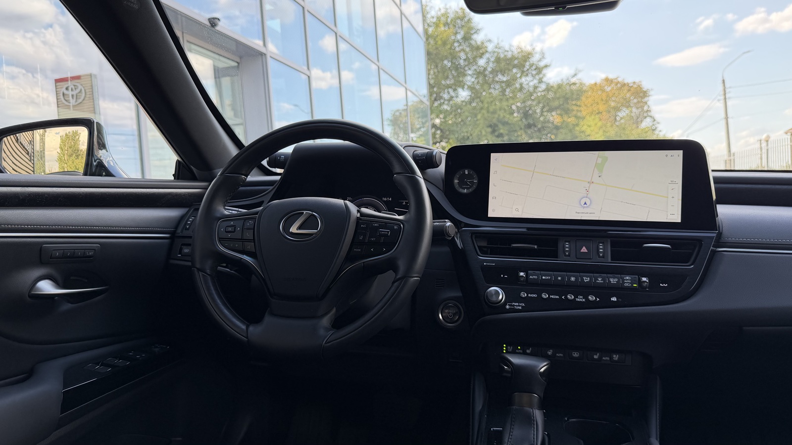 Lexus ES 2022 року, Седан, Тойота Центр Миколаїв "КиТ-Т", м.Миколаїв | Фото № 13 Lexus ES 2022 року з пробігом 39036 км, Седан, Тойота Центр Миколаїв "КиТ-Т", м.Миколаїв - 2140400 ГРН | Фото № 13