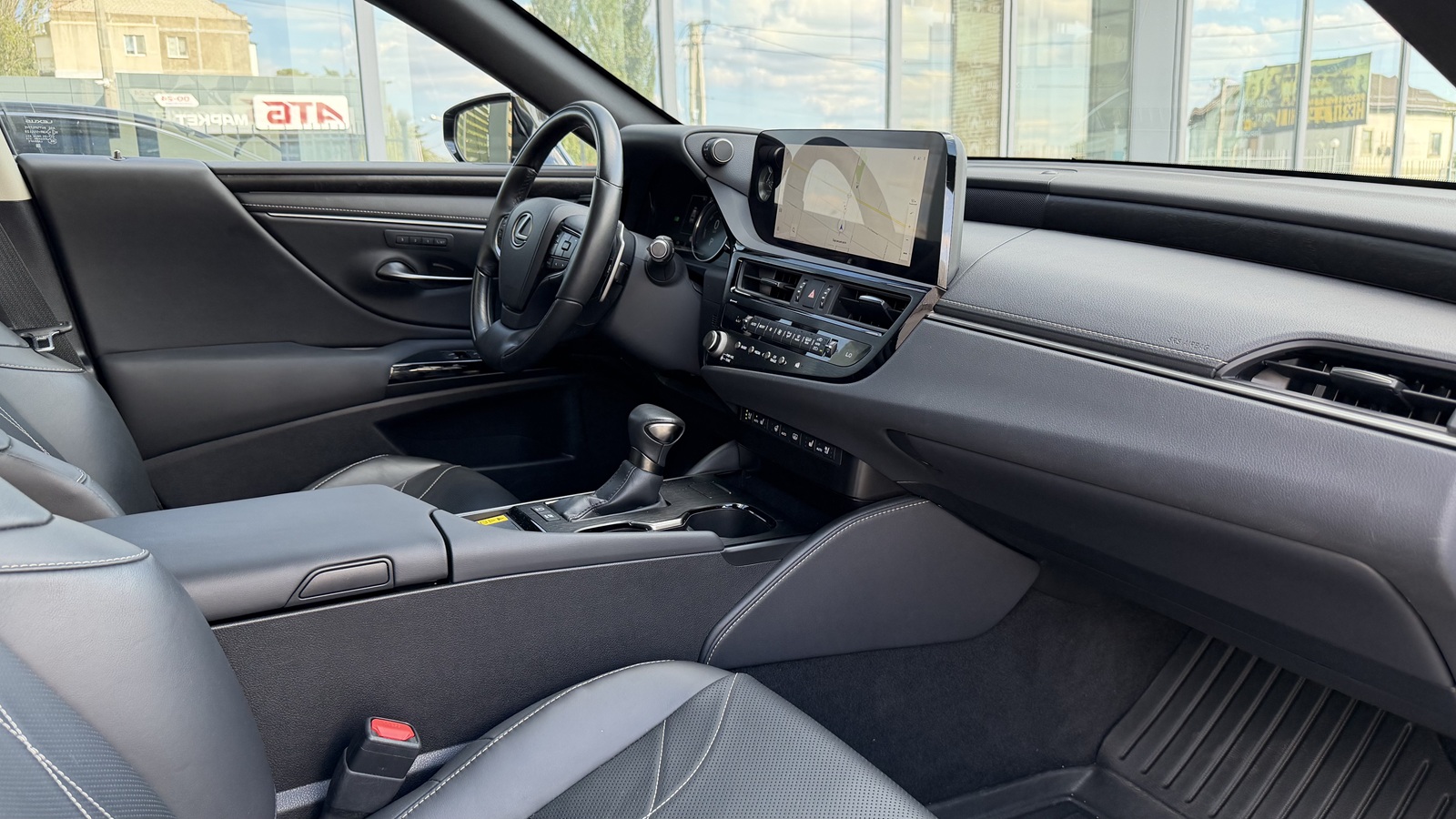 Lexus ES 2022 року, Седан, Тойота Центр Миколаїв "КиТ-Т", м.Миколаїв | Фото № 21 Lexus ES 2022 року з пробігом 39036 км, Седан, Тойота Центр Миколаїв "КиТ-Т", м.Миколаїв - 2140400 ГРН | Фото № 21