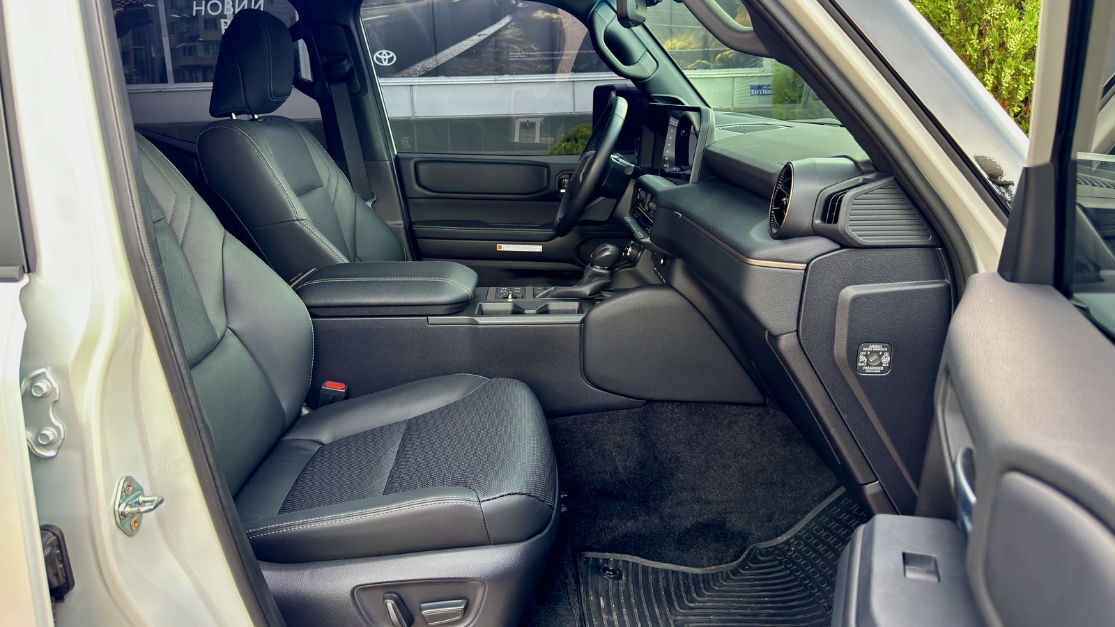 Toyota LAND CRUISER PRADO 2025 року, Універсал, Тойота Центр Чернівці "Олімп-Моторс", м.Чернівці | Фото № 6 Toyota LAND CRUISER PRADO 2025 року з пробігом 9441 км, Універсал, Тойота Центр Чернівці "Олімп-Моторс", м.Чернівці - 3500000 ГРН | Фото № 6