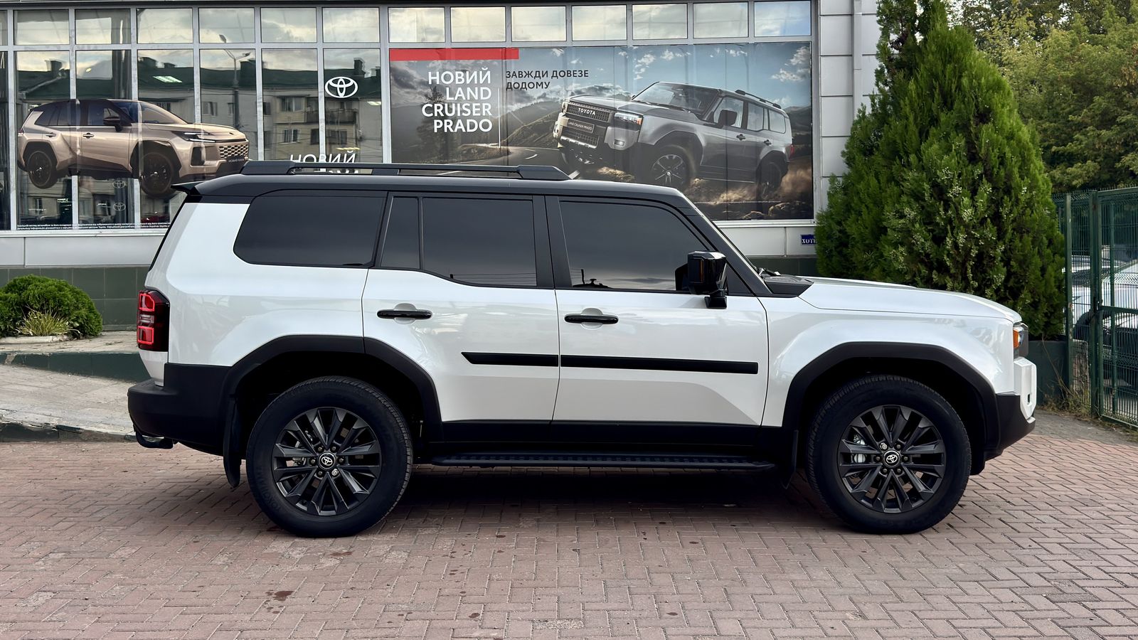 Toyota LAND CRUISER PRADO 2025 року, Універсал, Тойота Центр Чернівці "Олімп-Моторс", м.Чернівці | Фото № 17 Toyota LAND CRUISER PRADO 2025 року з пробігом 9441 км, Універсал, Тойота Центр Чернівці "Олімп-Моторс", м.Чернівці - 3500000 ГРН | Фото № 17
