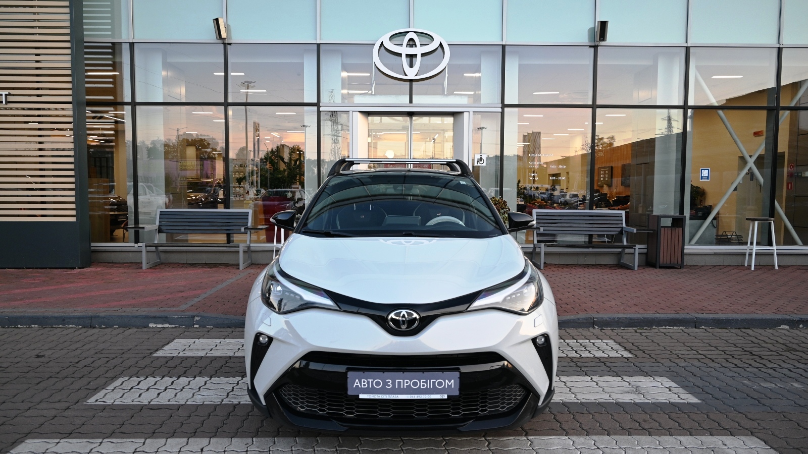 Toyota C-HR 2021 року, Хетчбек, Тойота Центр Київ "Сіті Плаза", м.Київ | Фото № 5 Toyota C-HR 2021 року з пробігом 93617 км, Хетчбек, Тойота Центр Київ "Сіті Плаза", м.Київ - 1249920 ГРН | Фото № 5
