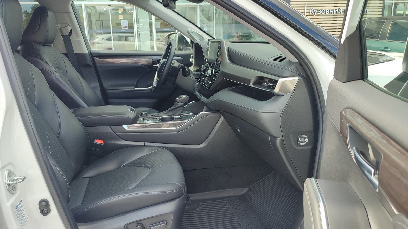 Toyota HIGHLANDER 2022 року з пробігом 20698 км, Універсал, Тойота Центр Київ "ВіДі Автострада", м.Київ - 2295000 ГРН | Фото № 6