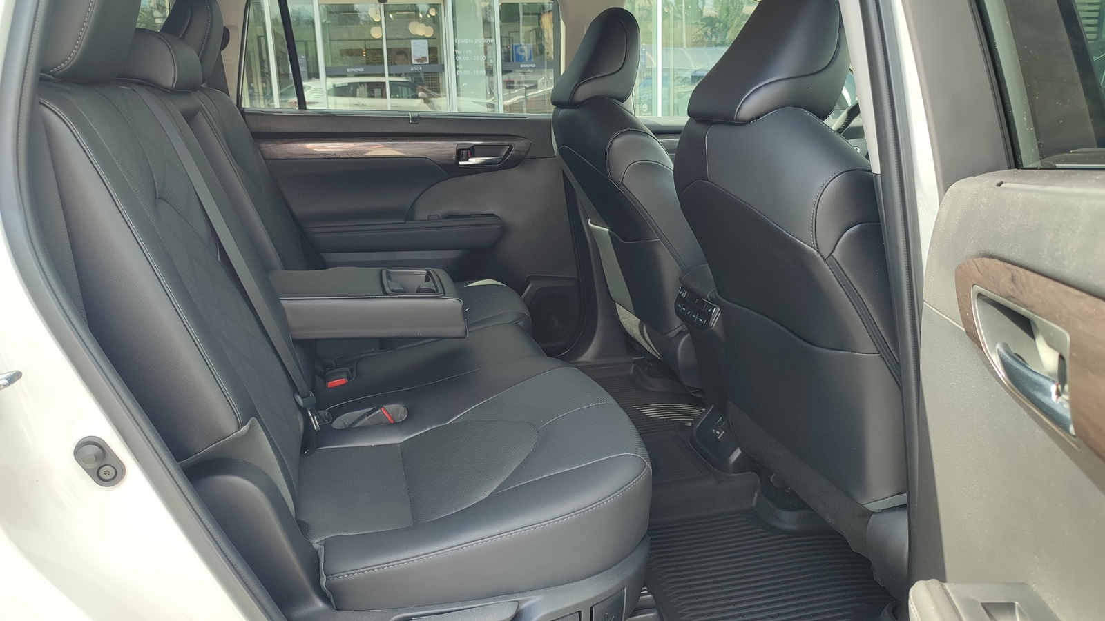 Toyota HIGHLANDER 2022 року з пробігом 20698 км, Універсал, Тойота Центр Київ "ВіДі Автострада", м.Київ - 2295000 ГРН | Фото № 7