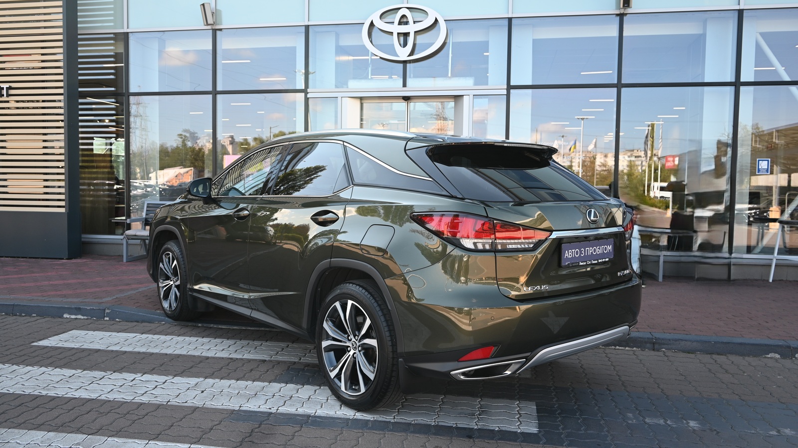 Lexus RX 2022 року з пробігом 71467 км, Універсал, Тойота Центр Київ "Сіті Плаза", м.Київ - 2044970 ГРН | Фото № 2