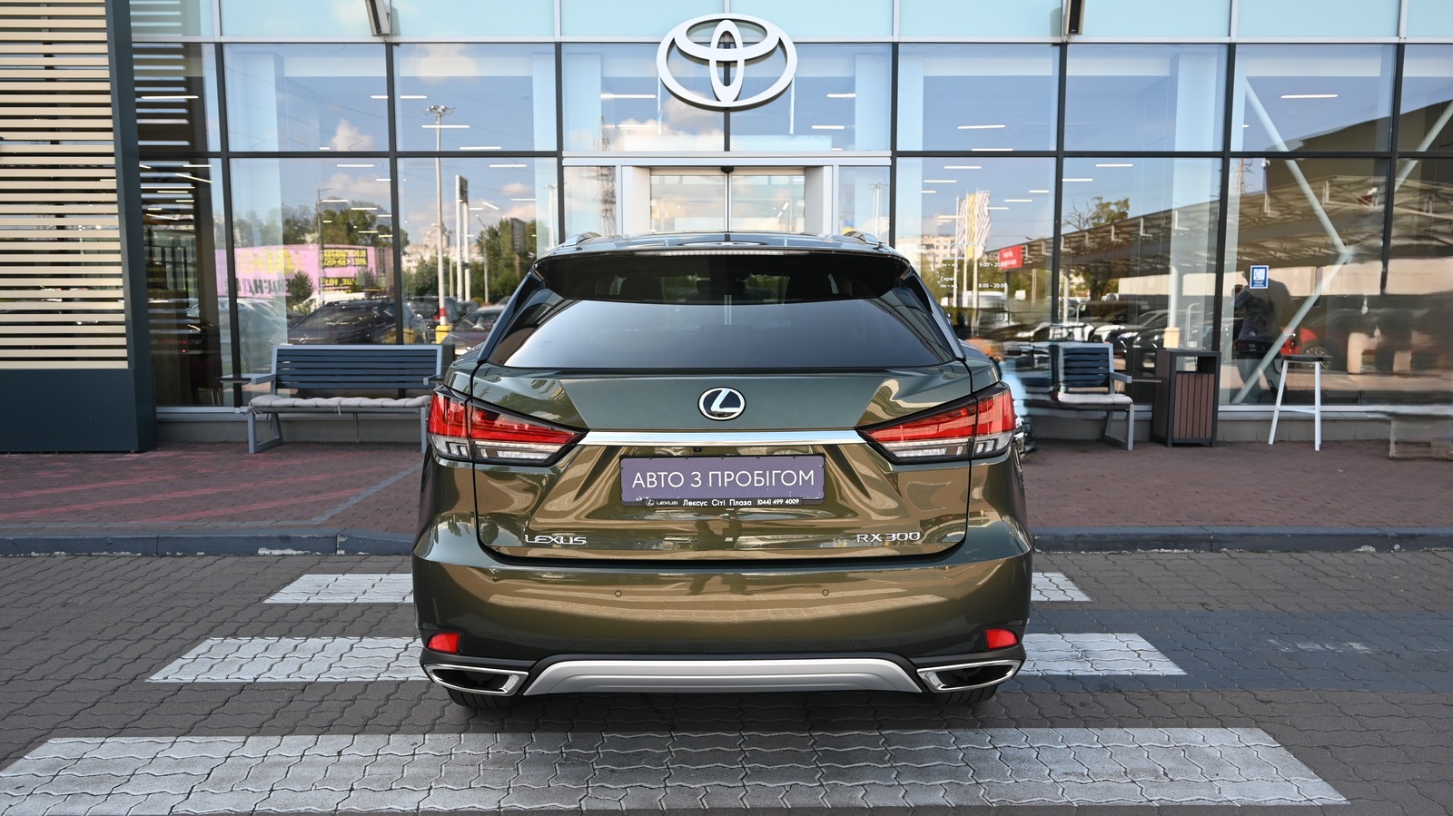 Lexus RX 2022 року з пробігом 71467 км, Універсал, Тойота Центр Київ "Сіті Плаза", м.Київ - 2044970 ГРН | Фото № 4