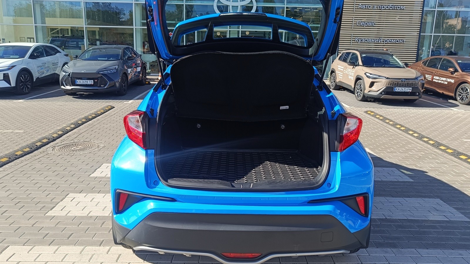 Toyota C-HR 2019 року з пробігом 104957 км, Хетчбек, Тойота Центр Київ "ВіДі Автострада", м.Київ - 998000 ГРН | Фото № 10