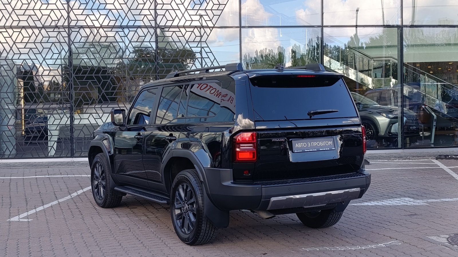 Toyota LAND CRUISER PRADO 2025 року з пробігом 35936 км, Універсал, Лексус Київ Захід, м.Київ - 2970000 ГРН | Фото № 2