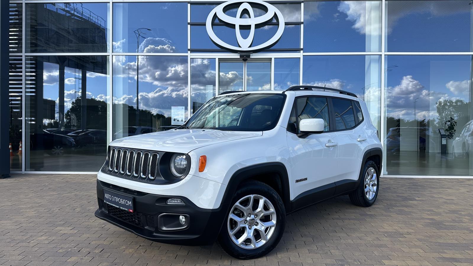 Інші авто JEEP Renegade 2018 року з пробігом 108225 км, Універсал, Тойота Центр Київ "ВІДІ Аеропорт", м.Київ - 600000 ГРН | Фото № 1